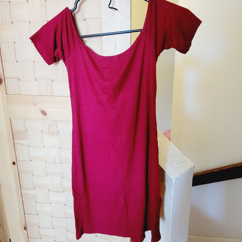 Red Ribbed Dress - Picture 2 of 3